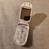Motorola V300