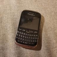 BlackBerry Curve 9320